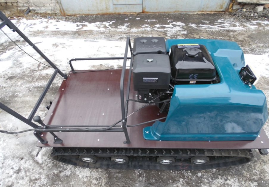 Мотобуксировщик AhtaR LR13 с реверс-вариатором Буран (задний ход) в Севастополе