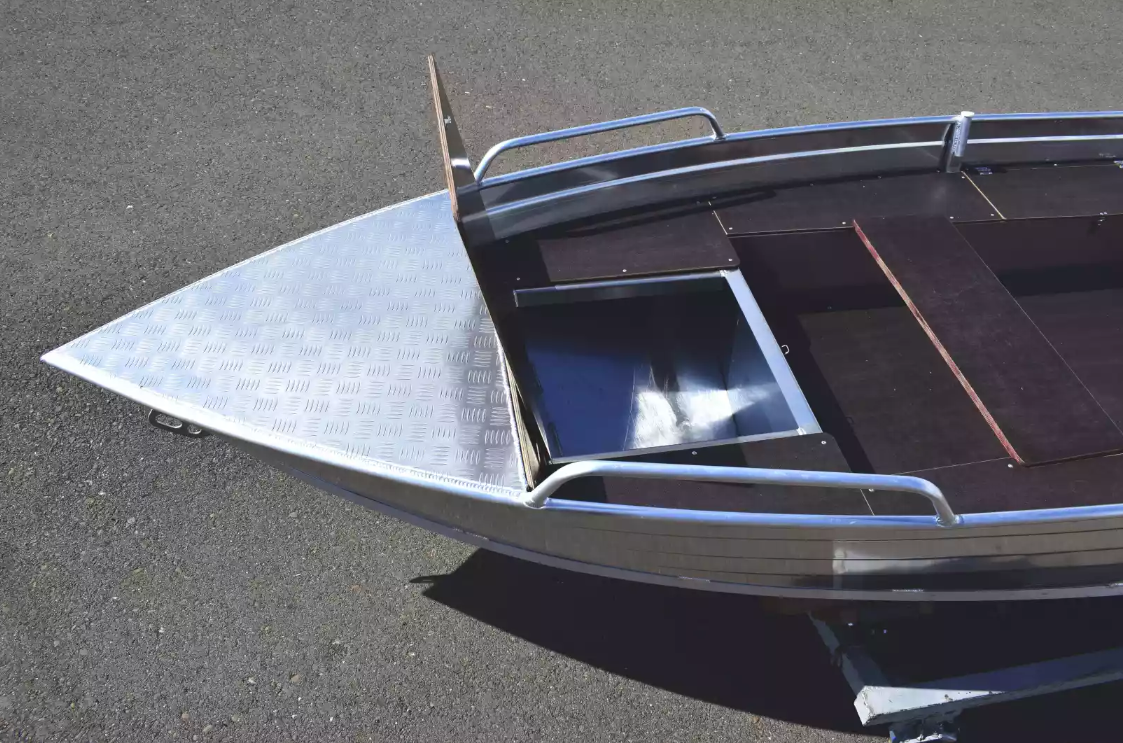 Алюминиевая лодка Wyatboat-390 M в Севастополе