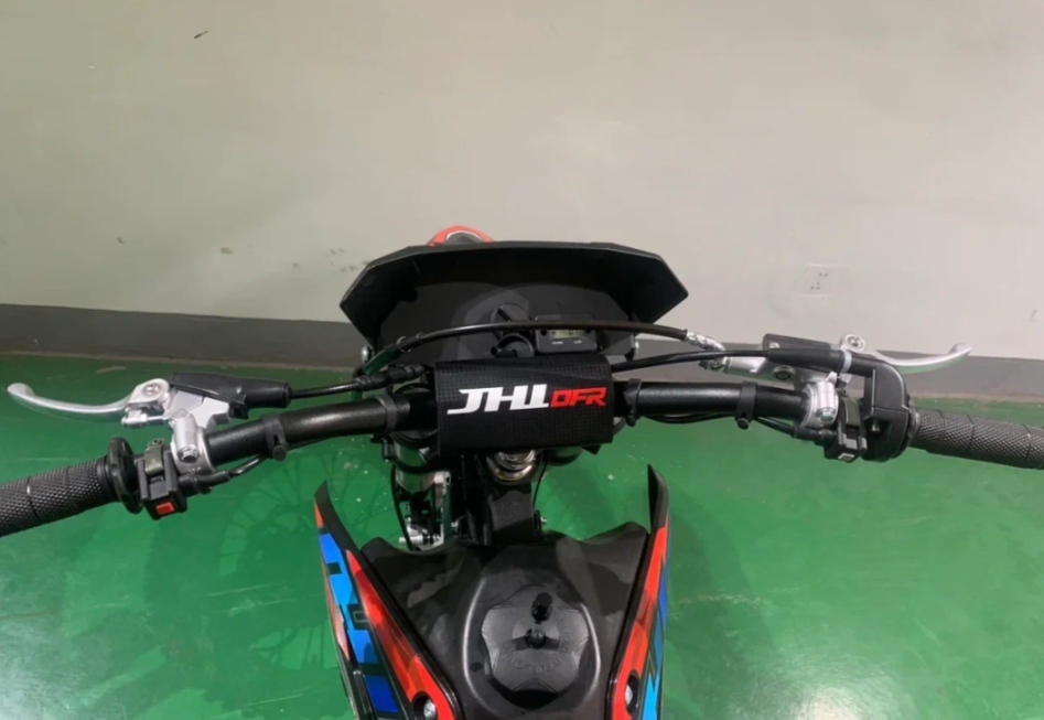 Питбайк JHLMOTO JHLofr LK125 17/14 (ZS154FMI-2) в Севастополе