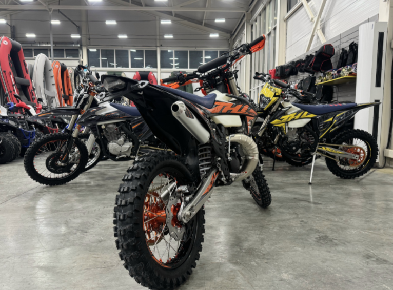 Мотоцикл JHLMOTO JHL M5 MT250 (1E66MM) в Севастополе