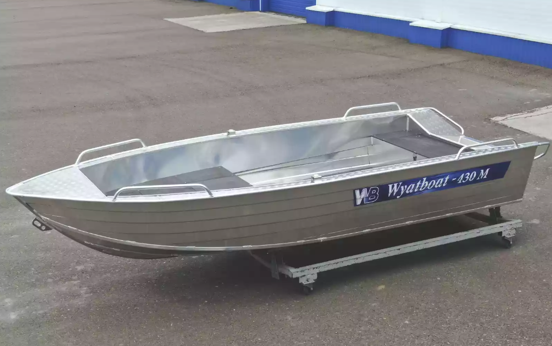 Алюминиевая лодка  Wyatboat-430М FISH в Севастополе