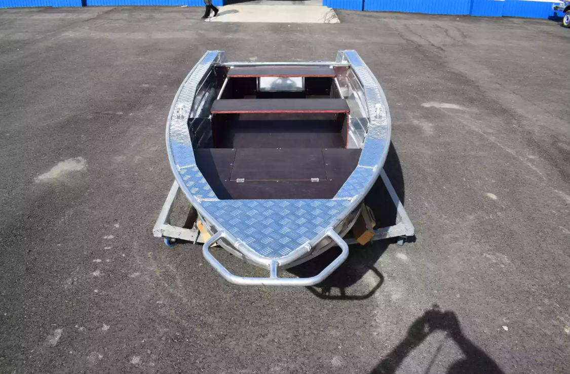 Алюминиевая лодка Wyatboat-390 P в Севастополе