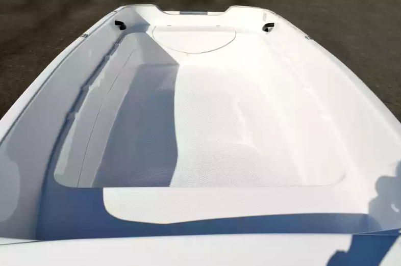 Стеклопластиковая лодка Пингвин (тримаран) в Севастополе