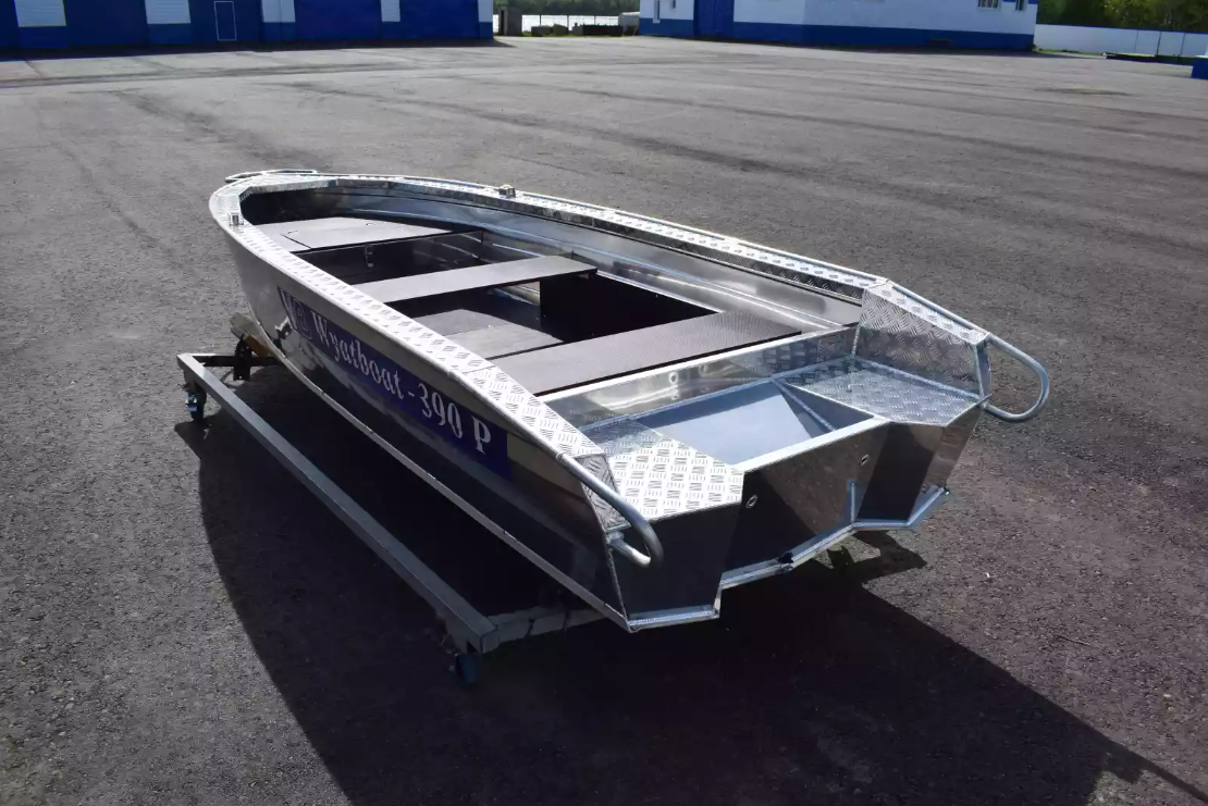 Алюминиевая лодка Wyatboat-390 P в Севастополе