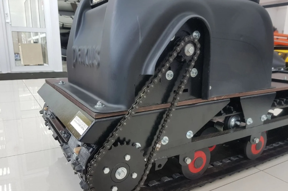 Мотобуксировщик PAXUS 650 AVANT 15 л.с. в Севастополе