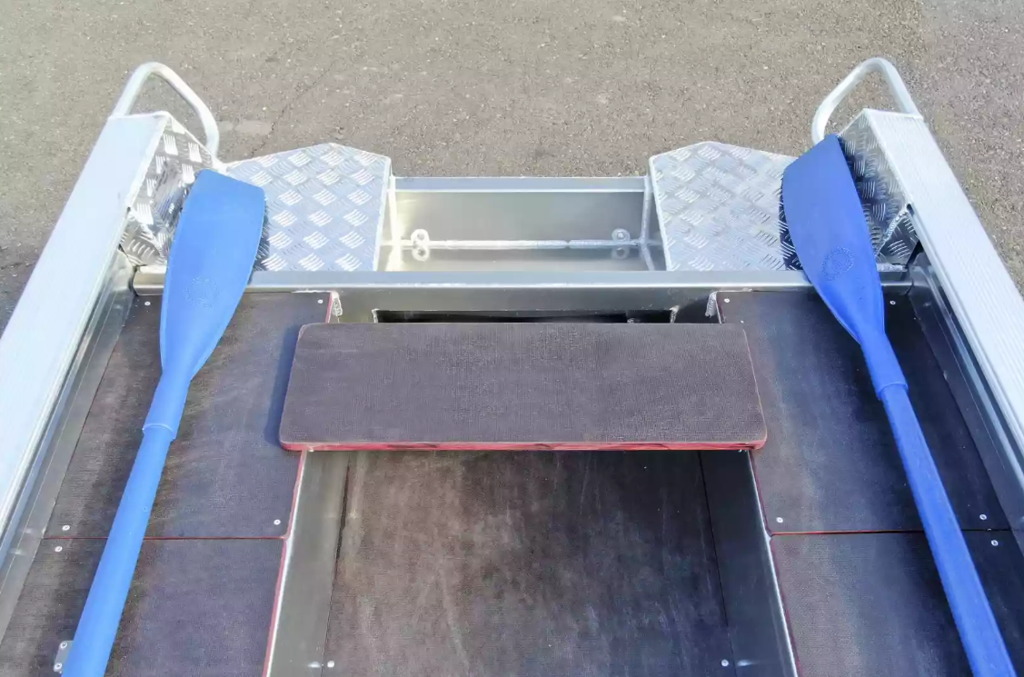 Алюминиевая лодка Wyatboat-370 РМ в Севастополе