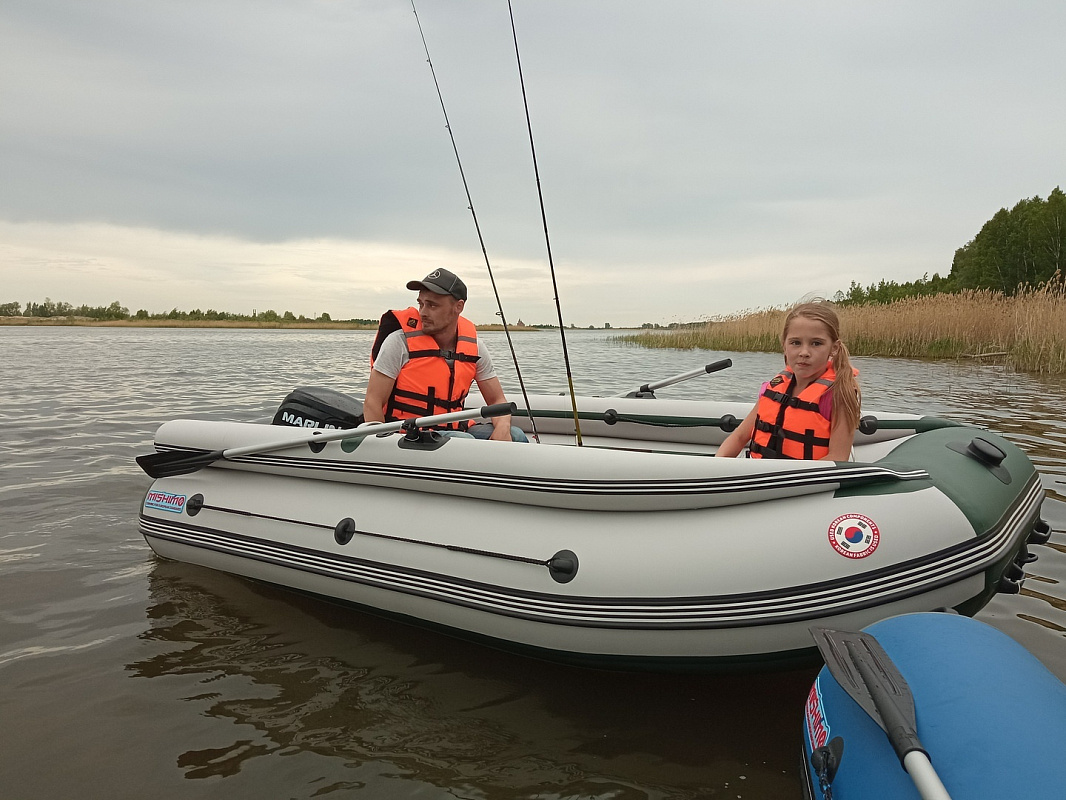 Лодка MISHIMO FAMILY LITE DF 400 в Севастополе