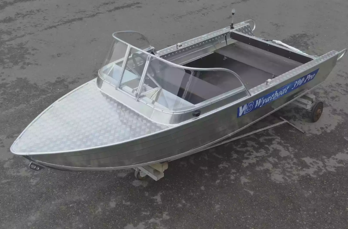 Алюминиевая лодка Wyatboat-390 Pro в Севастополе