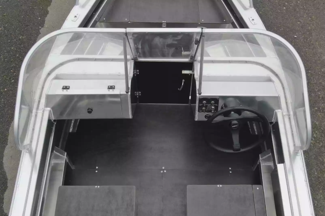 Алюминиевая лодка  Neman-400 DC в Севастополе