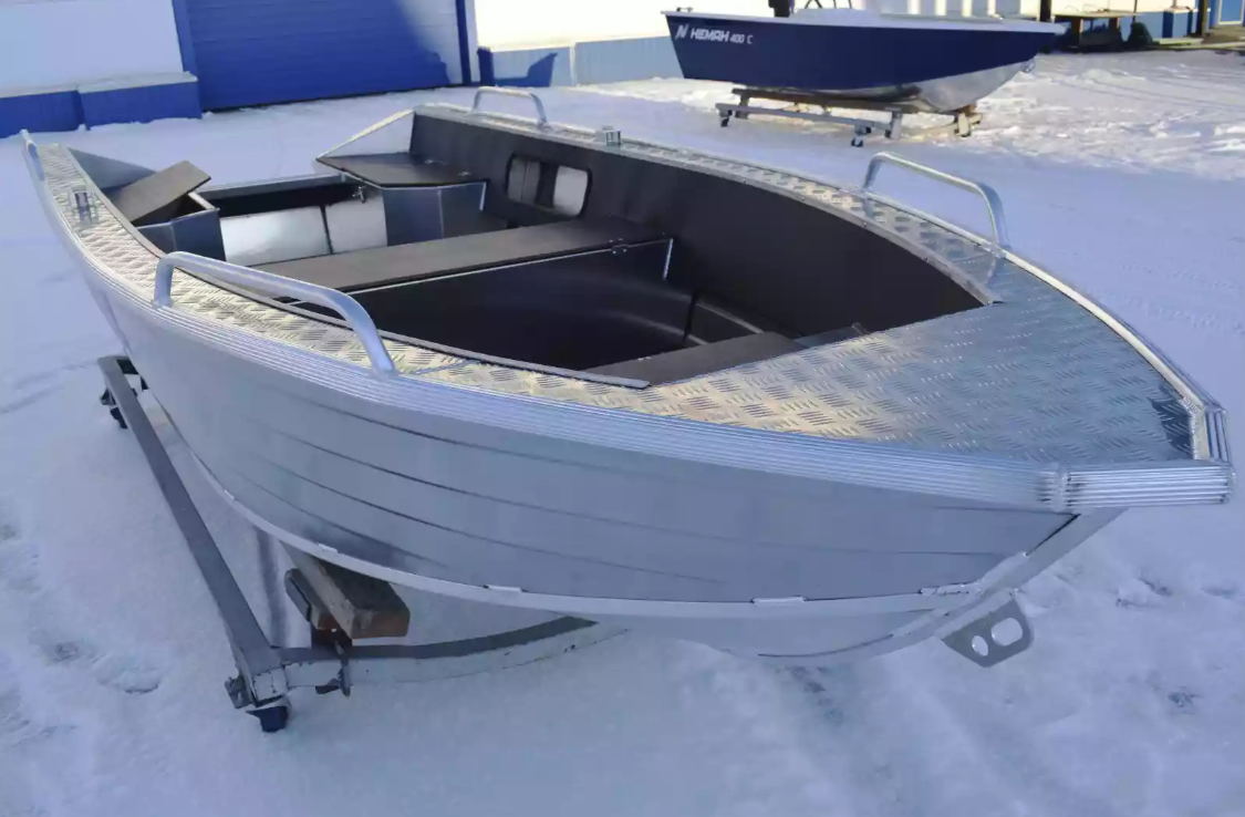 Алюминиевая лодка Wyatboat-370 в Севастополе