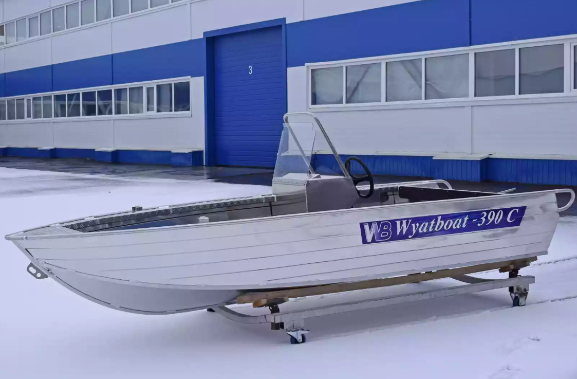 Алюминиевая лодка Wyatboat-390 C в Севастополе