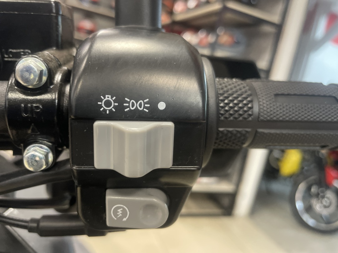 Скутер PROMAX STALKER ARMY 240(49) в Севастополе