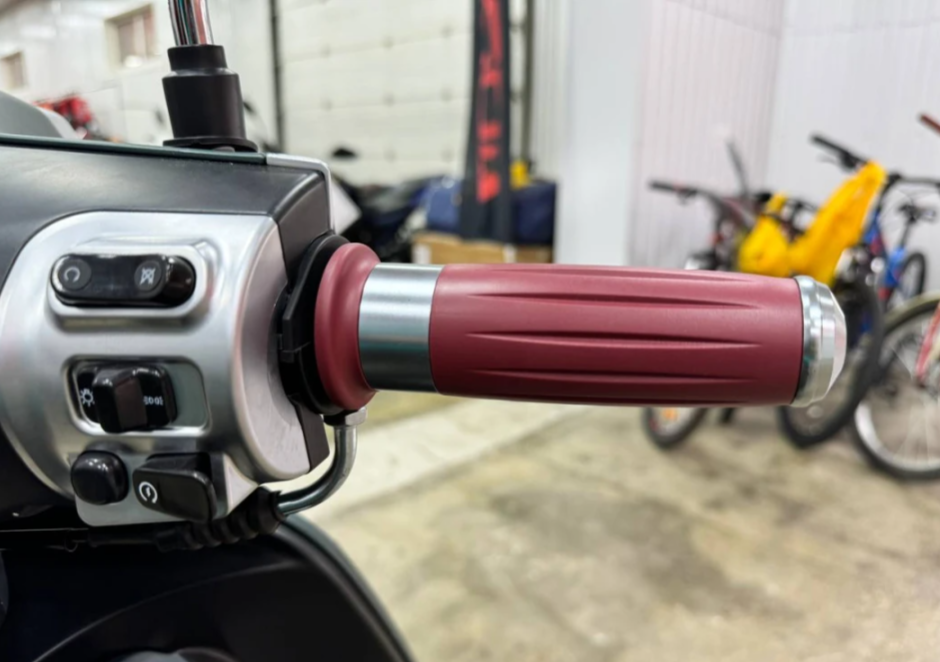 Скутер PROMAX Miami 240 (49) в Севастополе