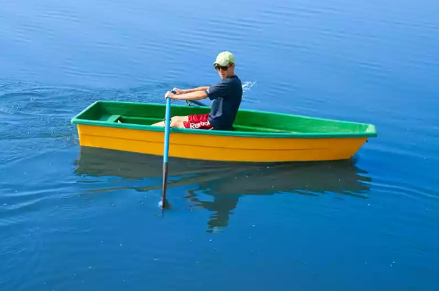 Стеклопластиковая лодка Малютка в Севастополе