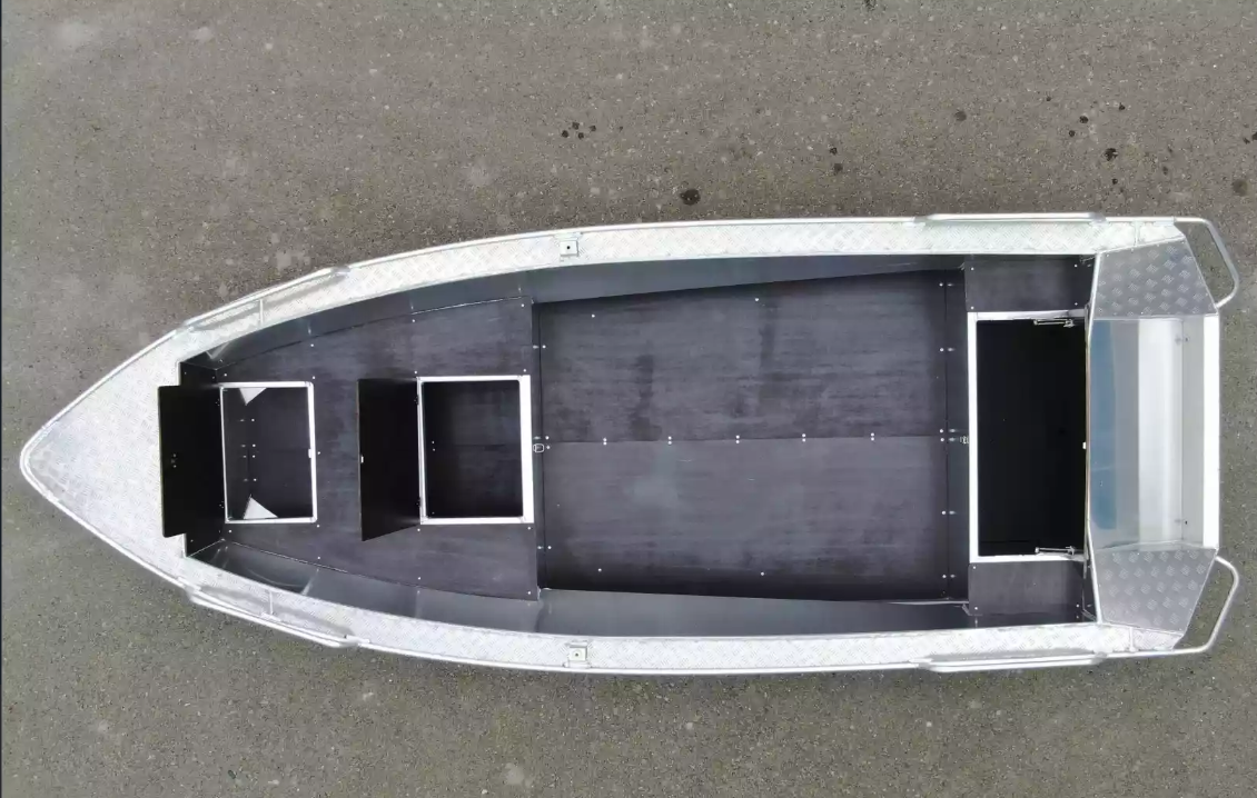 Алюминиевая лодка  Wyatboat-430М FISH в Севастополе