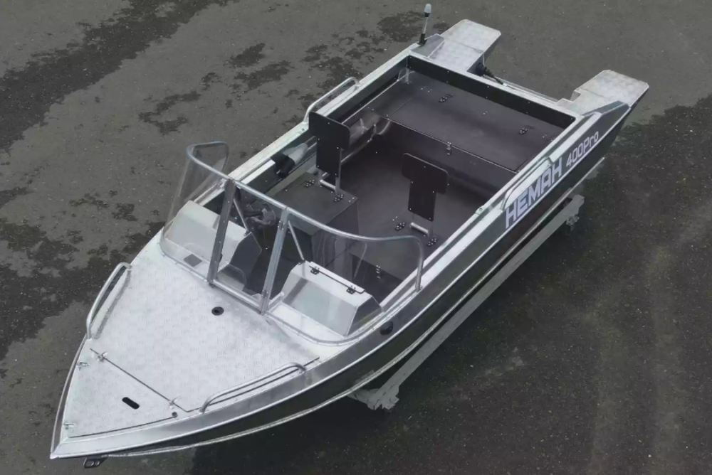 Алюминиевая лодка  Neman-400 PRO в Севастополе
