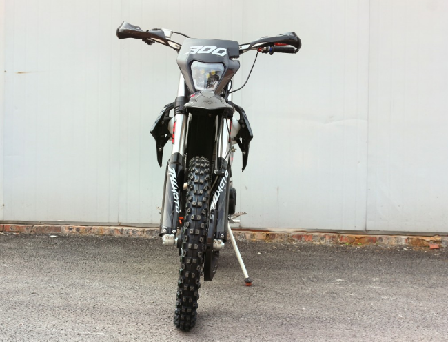 Мотоцикл JHLMOTO JHL Z3+ CB300 (175FMM) в Севастополе