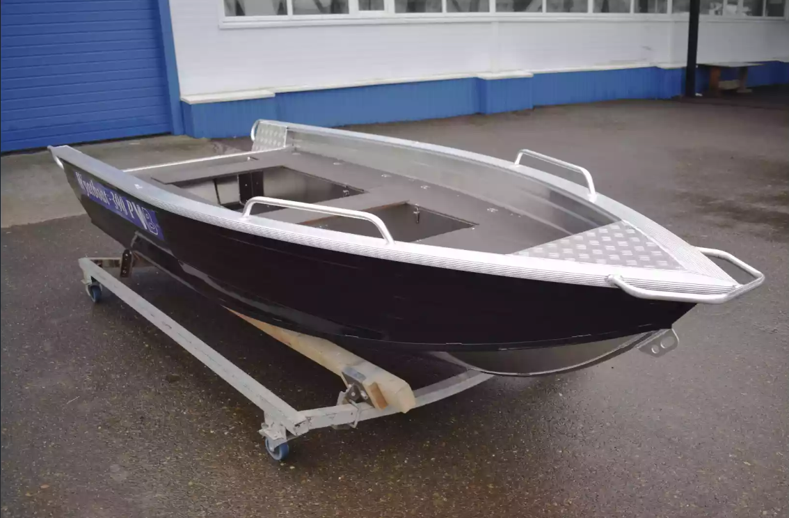 Алюминиевая лодка Wyatboat-390РМ в Севастополе
