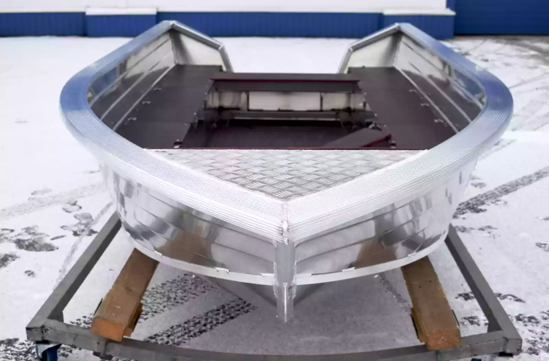 Алюминиевая лодка Неман-400 в Севастополе