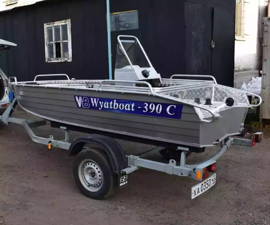 Алюминиевая лодка Wyatboat-390 C в Севастополе
