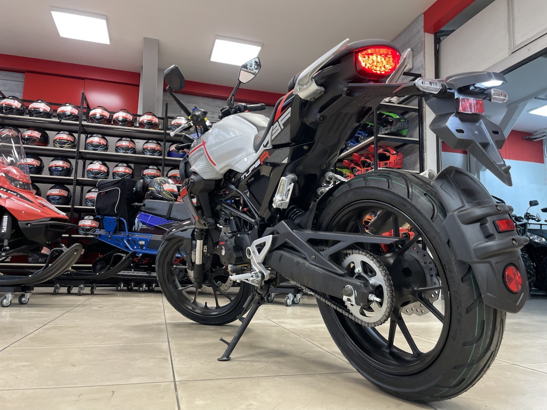 Мопед PROMAX CB150R (49) в Севастополе