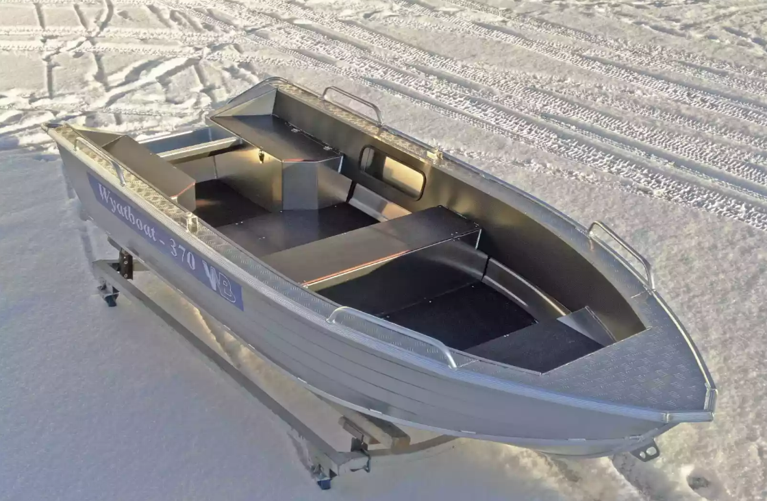 Алюминиевая лодка Wyatboat-370 в Севастополе