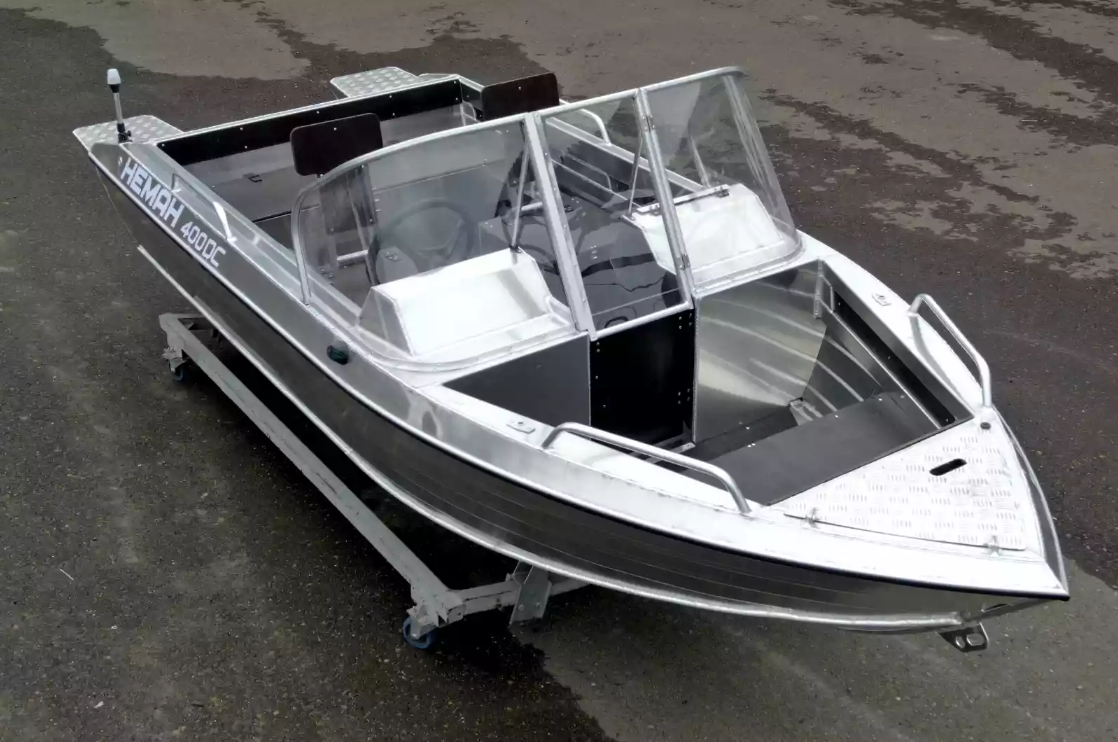 Алюминиевая лодка  Neman-400 DC в Севастополе