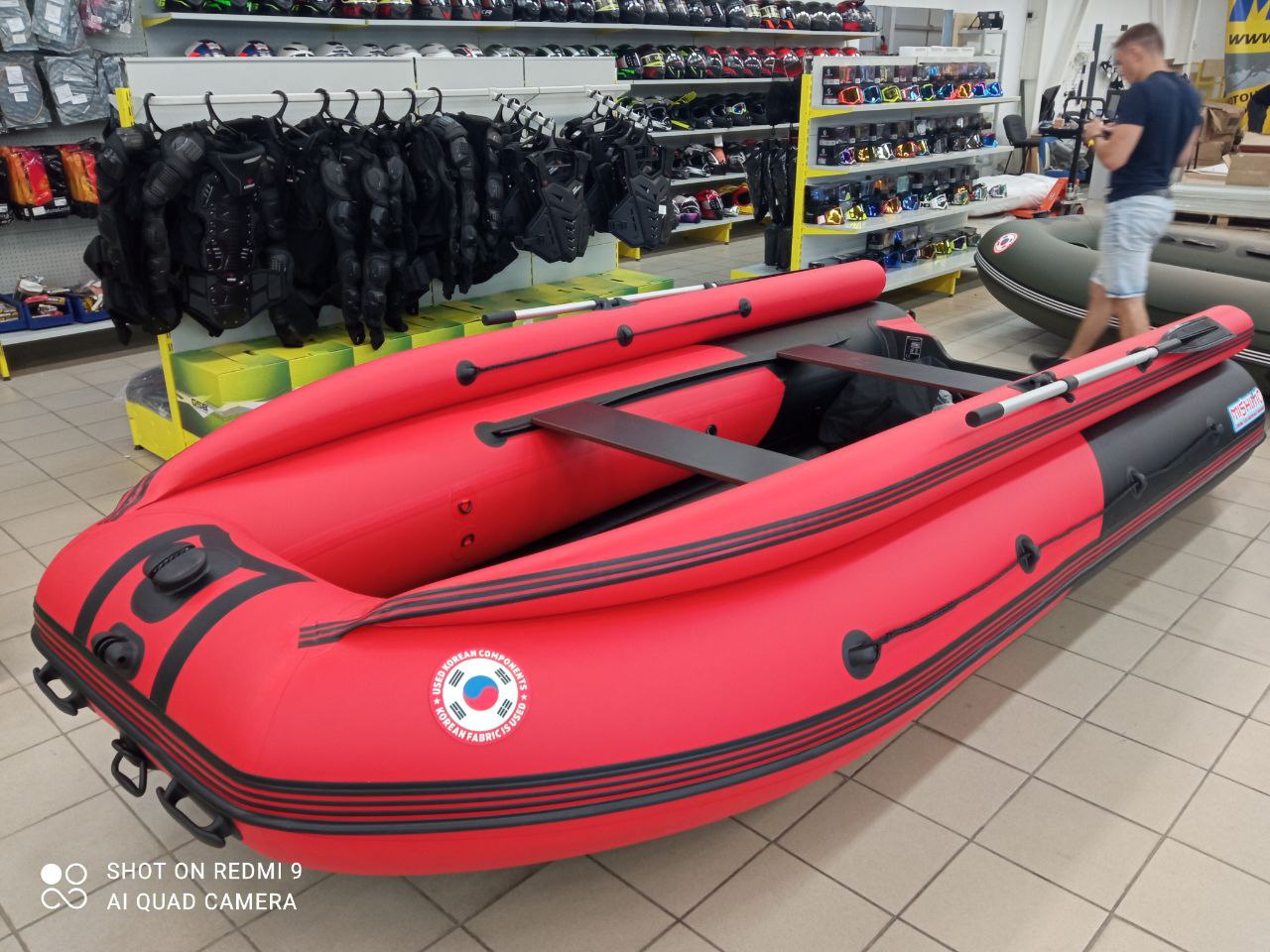 Лодка MISHIMO RIVER FJET PRO 430  под водомет в Севастополе