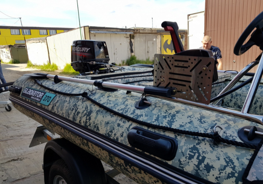 НАДУВНАЯ ЛОДКА GLADIATOR C370AL в Севастополе