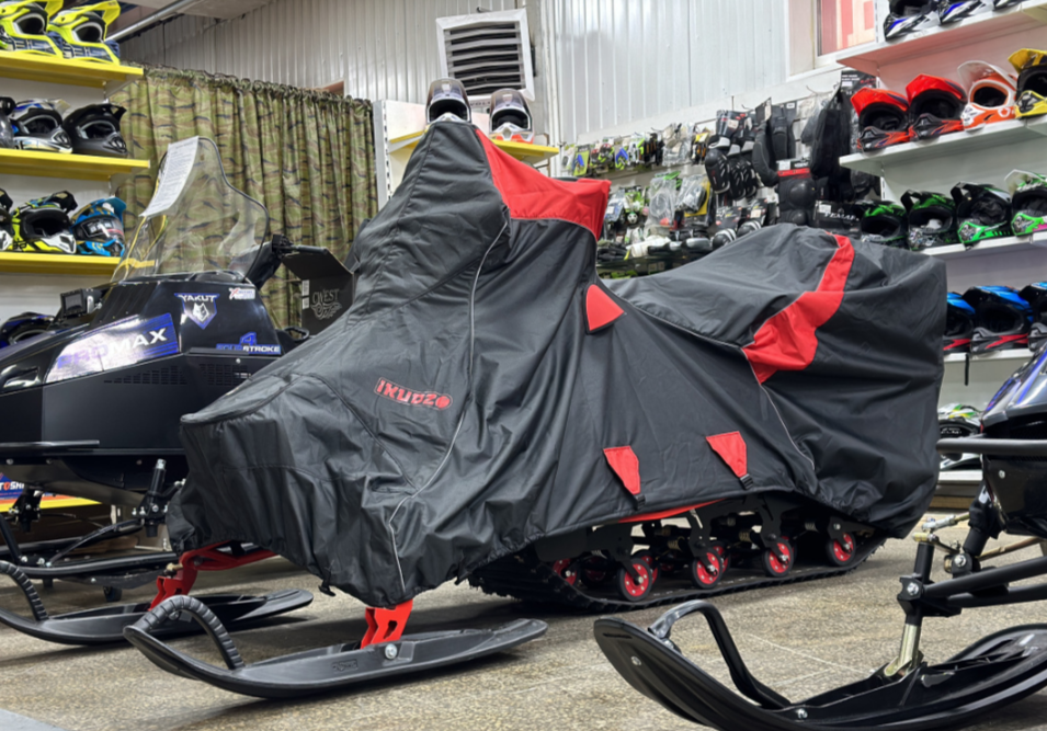 Чехол транспорт. снегохода IKUDZO HUNTER черно-красный Оксфорд ПРЕМИУМ качества с лого IKUDZO в Севастополе