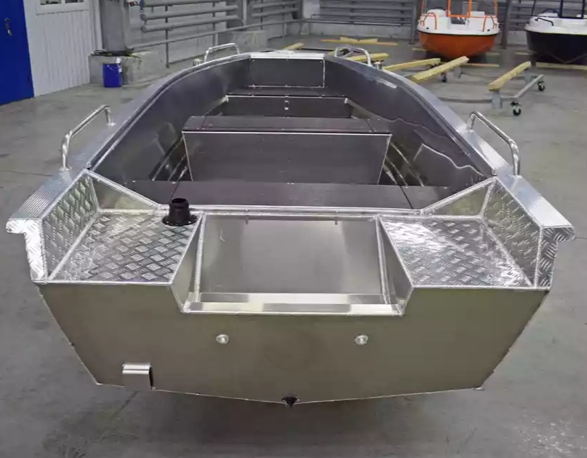Алюминиевая лодка  Wyatboat-430 Р в Севастополе