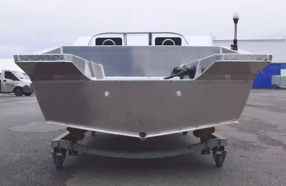 Алюминиевая лодка  Neman-400 PRO в Севастополе