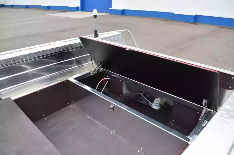 Алюминиевая лодка Wyatboat-390 DCM Увеличенный борт в Севастополе