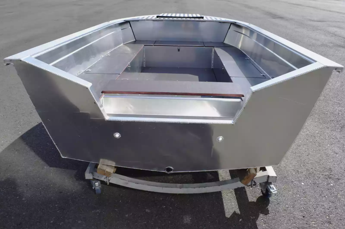 Алюминиевая лодка Неман-400 Р PRO в Севастополе