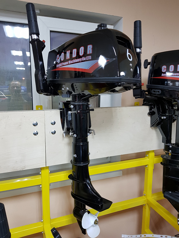 Лодочный мотор Condor F6HS с баком 12 л. в Севастополе