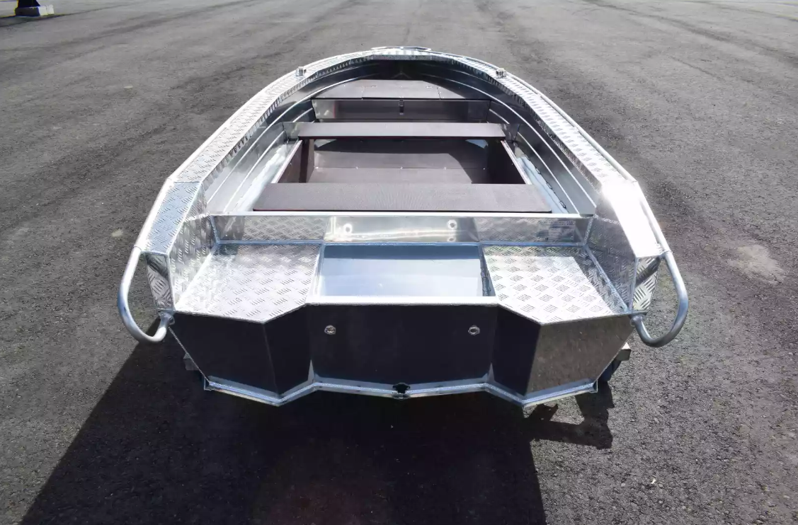 Алюминиевая лодка Wyatboat-390 P в Севастополе