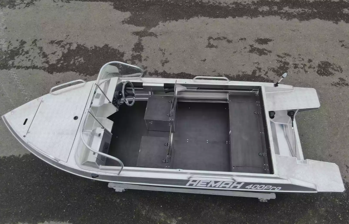 Алюминиевая лодка  Neman-400 PRO в Севастополе