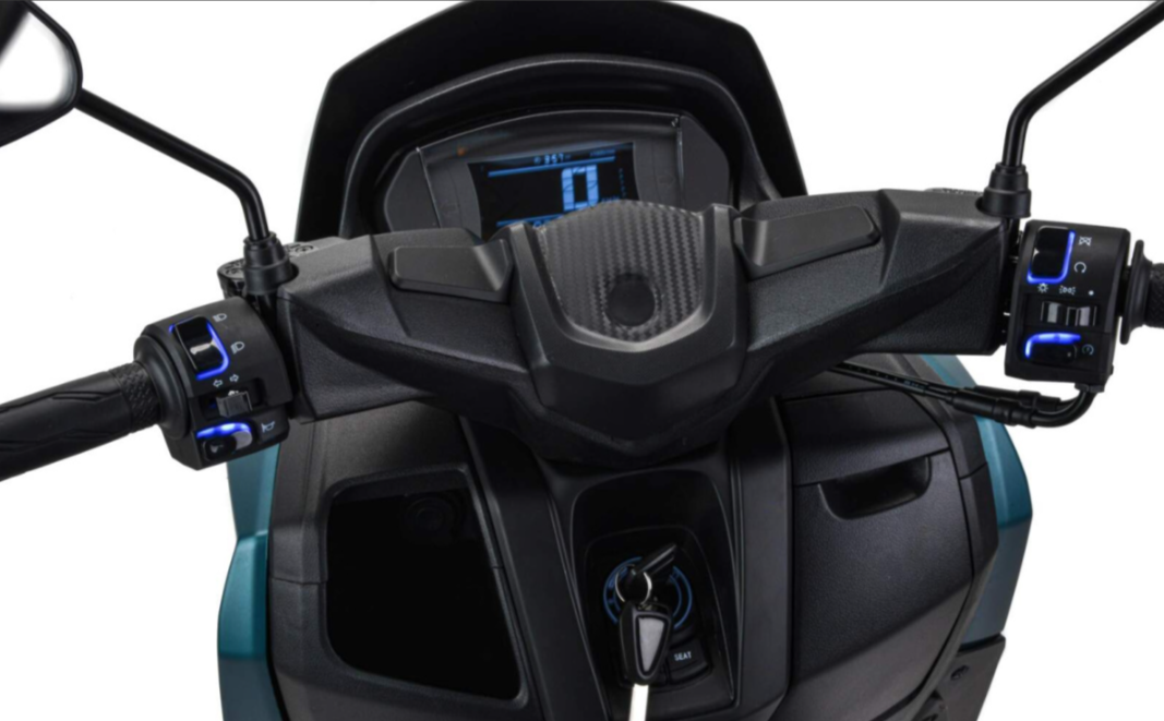 Скутер MOTOLAND (МОТОЛЕНД) VULKAN 150 в Севастополе