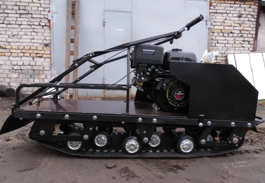 Мотобуксировщик AhtaR Зима 9 л/с с вариатором в Севастополе