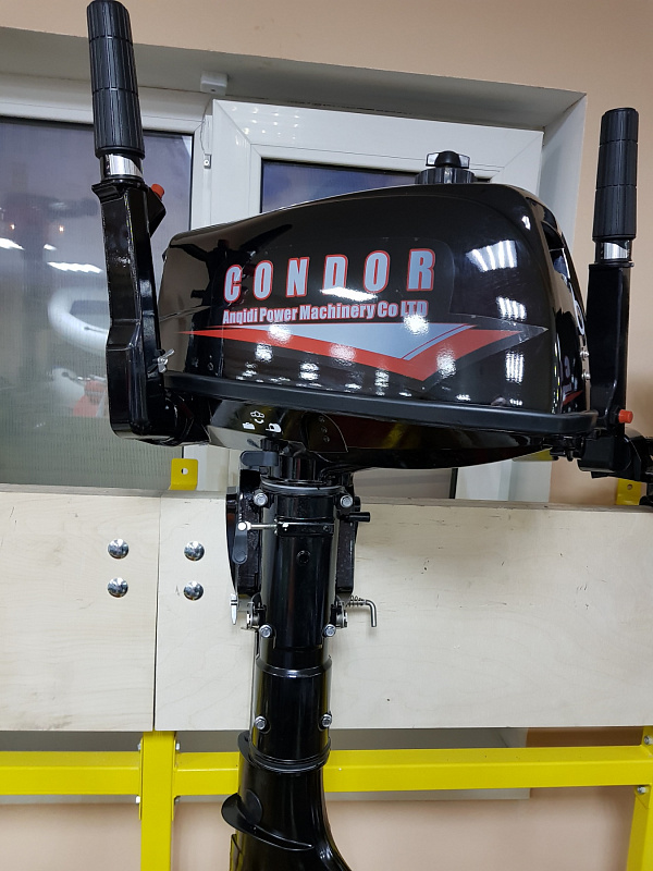 Лодочный мотор Condor T5HS без бака 12 л. в Севастополе