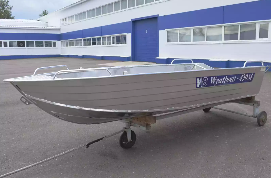Алюминиевая лодка  Wyatboat-430М в Севастополе