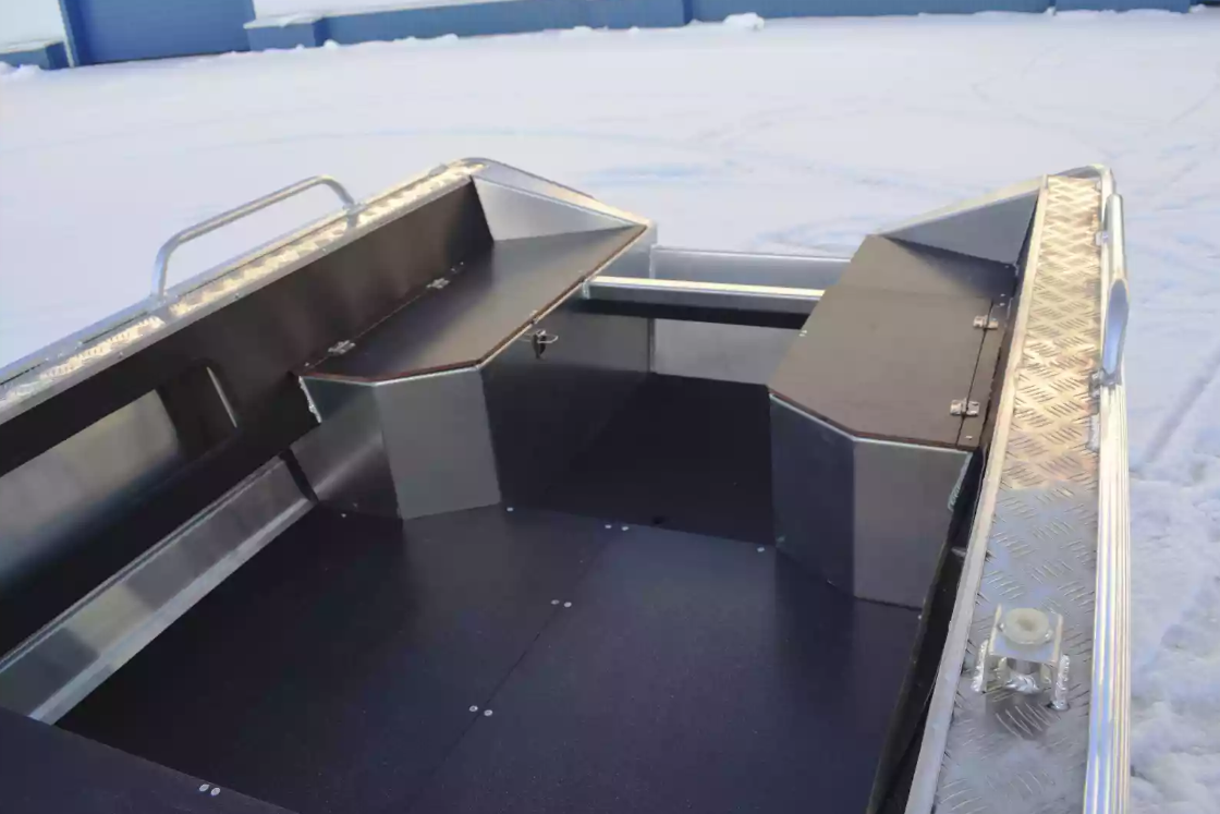 Алюминиевая лодка Wyatboat-370 в Севастополе