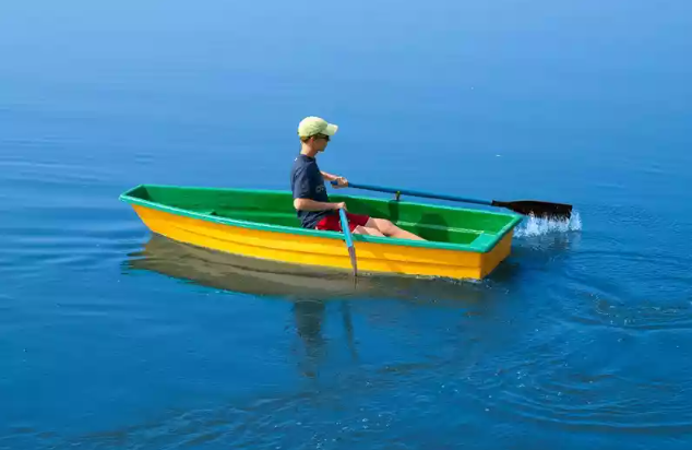 Стеклопластиковая лодка Малютка в Севастополе