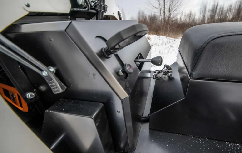 Снегоход АРКТИК 4Т в Севастополе