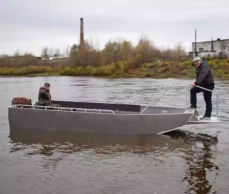 Алюминиевая лодка Wyatboat-600 в Севастополе