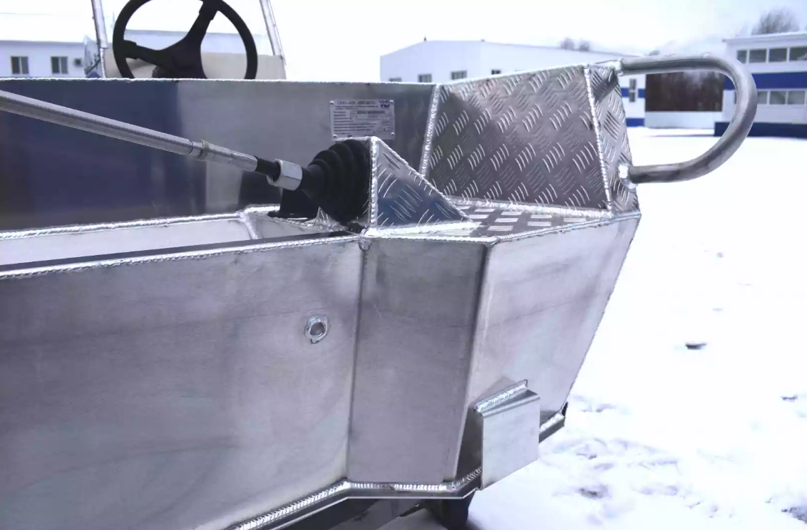 Алюминиевая лодка Wyatboat-390 C в Севастополе