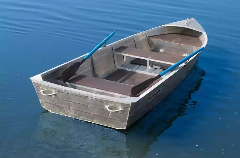 Алюминиевая лодка Вятка-Профи 32 в Севастополе