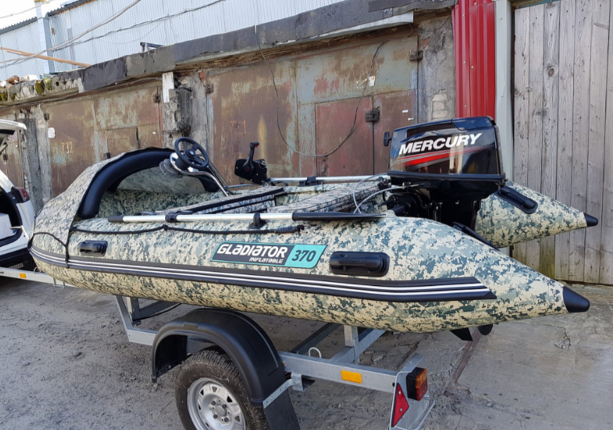 НАДУВНАЯ ЛОДКА GLADIATOR C370AL в Севастополе