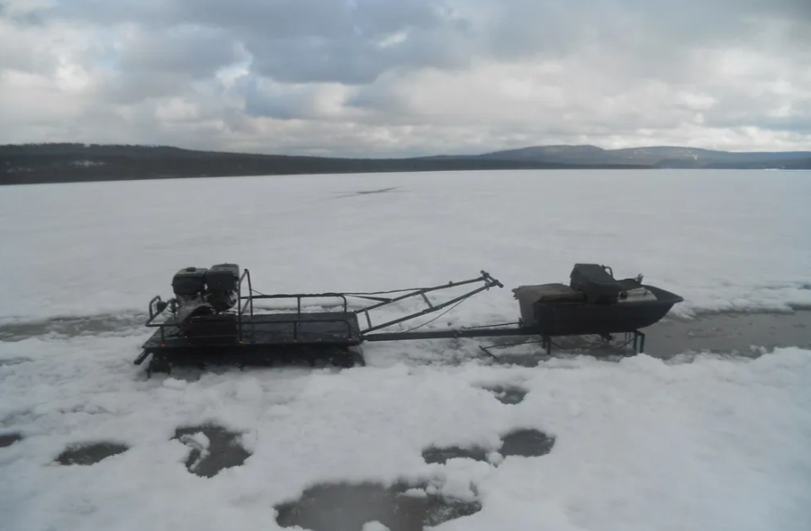 Мотобуксировщик AhtaR L 9 в Севастополе