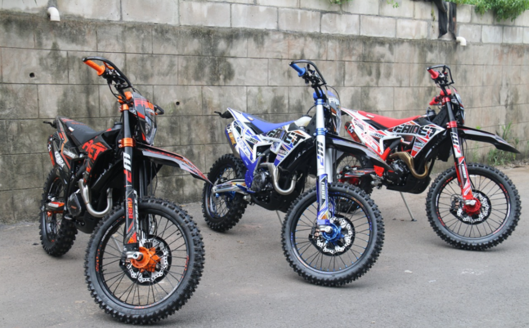 Кроссовый мотоцикл FAIDET NC300S ULTRA WP в Севастополе